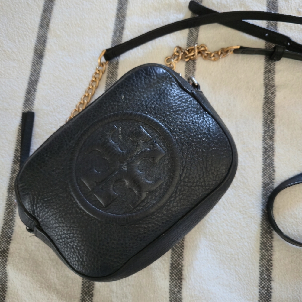Tory Burch Perry  Black Mini Puffy Logo Pebbled Leather  Crossbody Camera  Bag